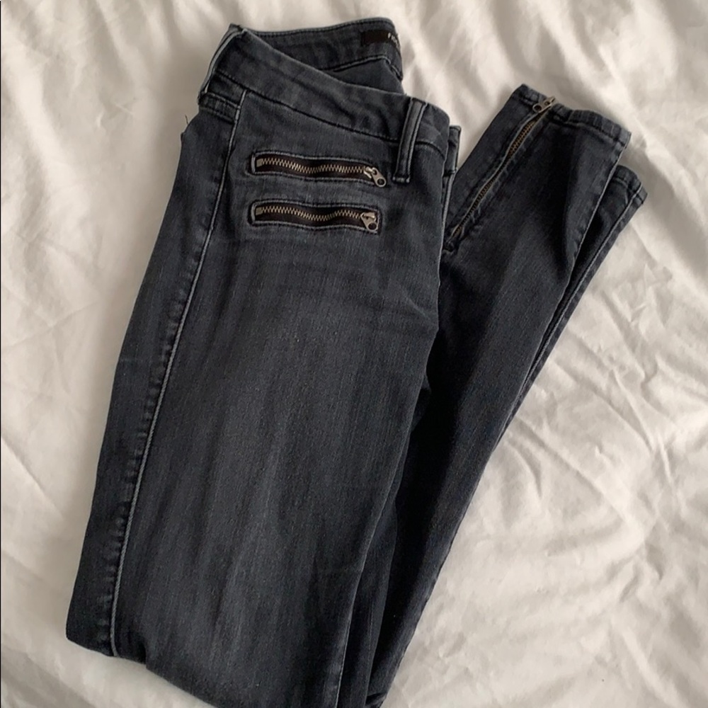 Dark grey zippered skinny jeans
